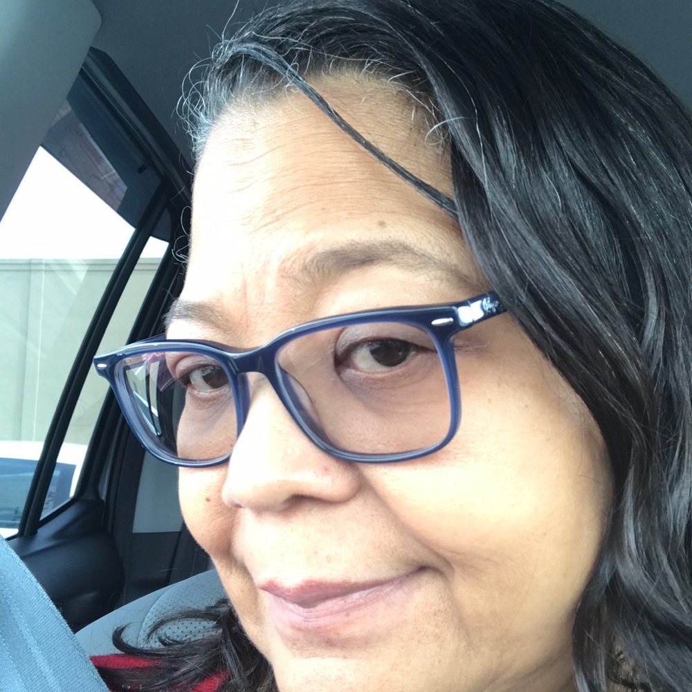 Meet your Posher, Sandra